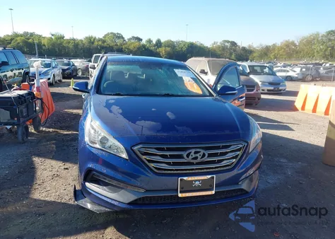 2016 Hyundai Sonata Sport z USA, uszkodzony, nr VIN 5NPE34AF7GH265437